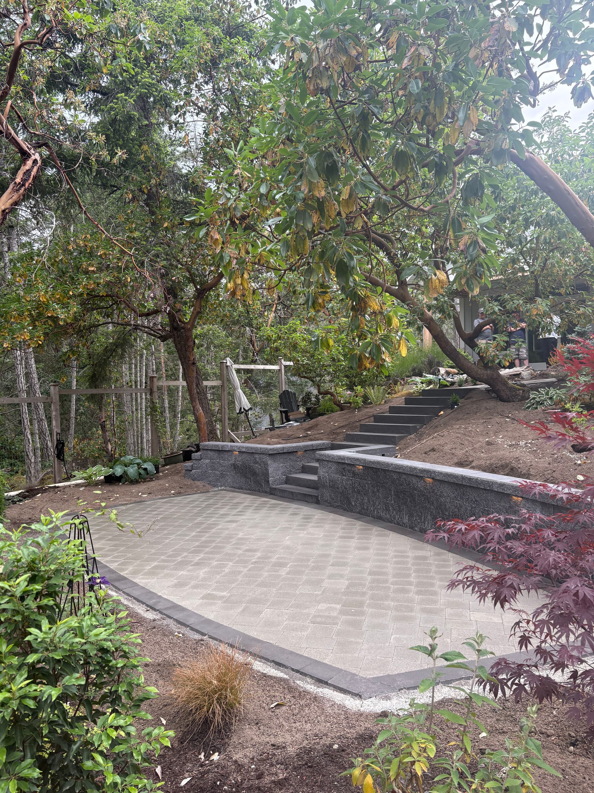 Gallery photos for Paver Patio, Stairs and Walkways Built in Nanoose: Image #1