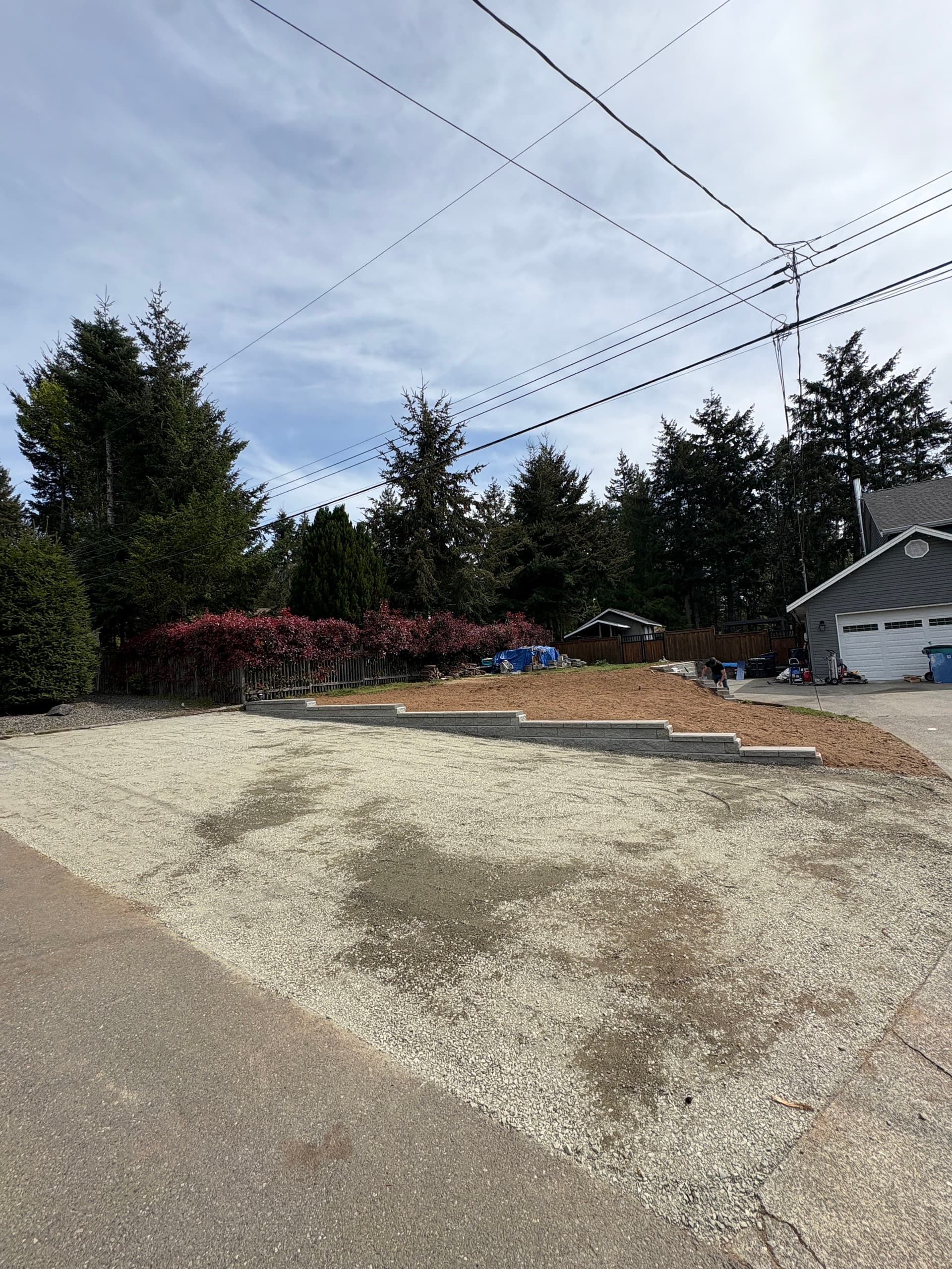Gallery photos for Retaining Wall and Parking Pad Build in Nanoose: Image #3