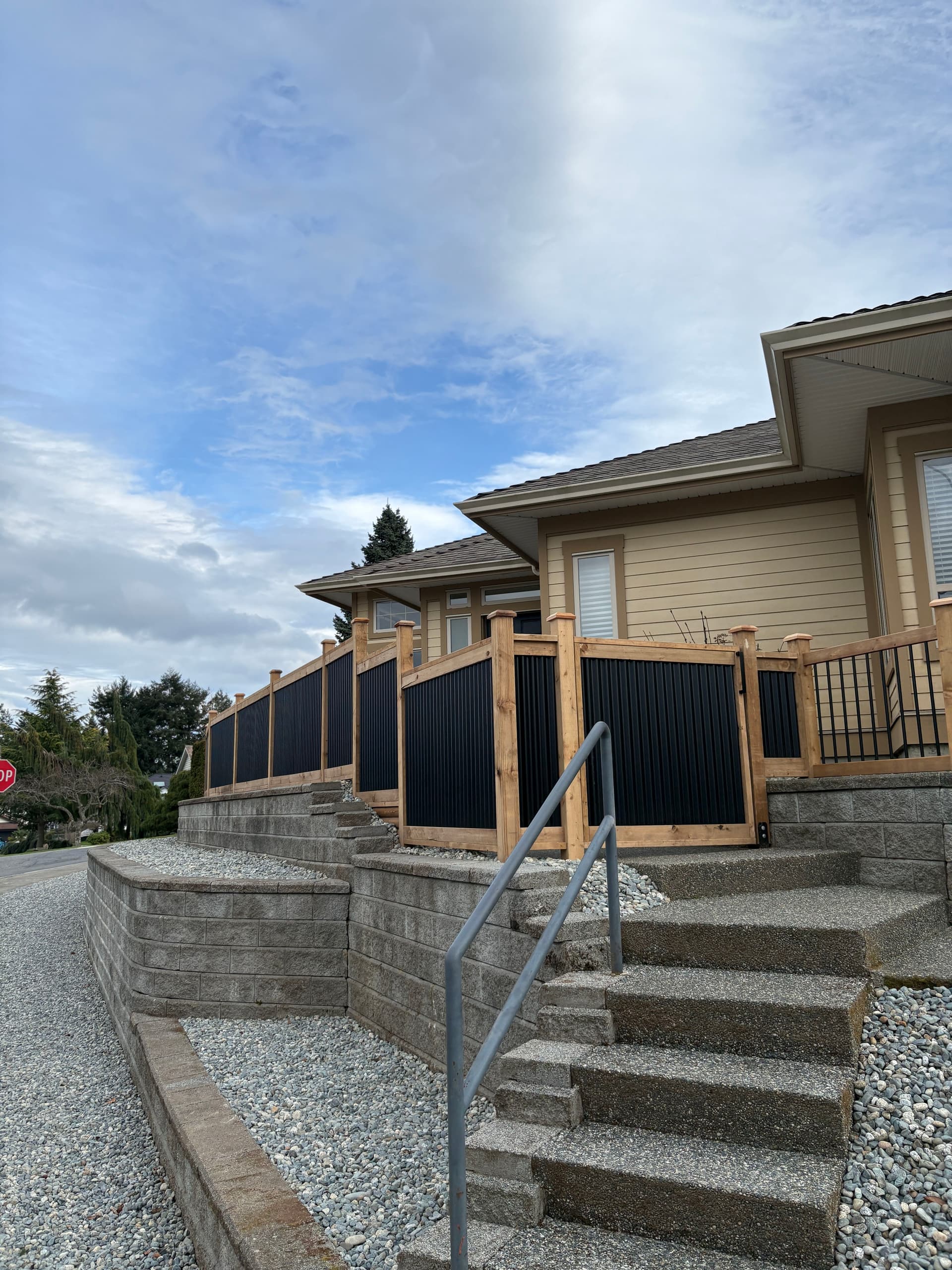 Gallery photos for Creating a Cohesive Outdoor Oasis: Image #9